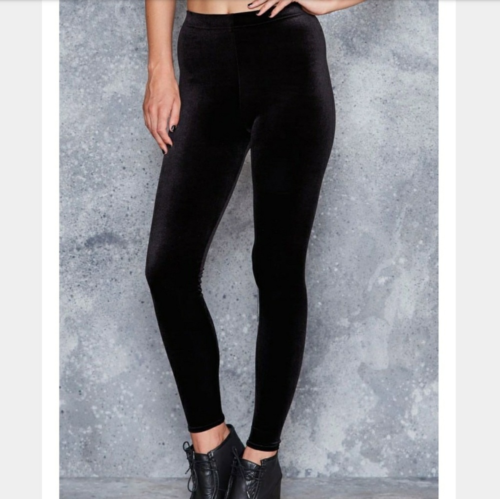 Blackmilk Velvet Black High Waisted Soft Velour Stretch Leggings Size XL